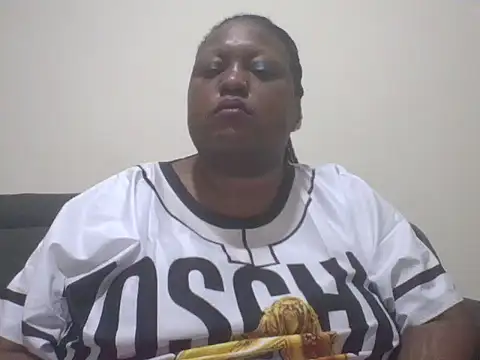 fat ebonyqueen online show from 07-18-26, 09:18