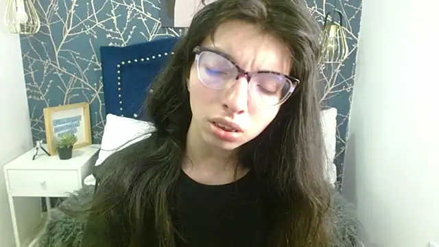 Allyshon  online show from 05-23-26, 07:51