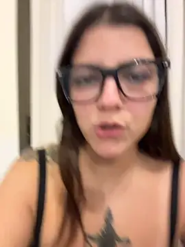 lilylovelesss online show from 06-23-26, 11:36