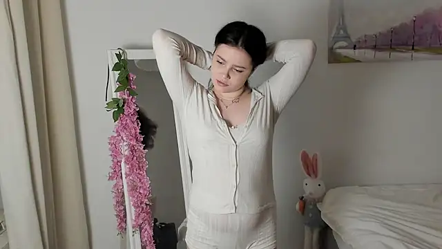 Snapshot of rizz_caprice_ chatting on 05-21-26, 06:37 rizz caprice online show from 05-21-26, 06:37
