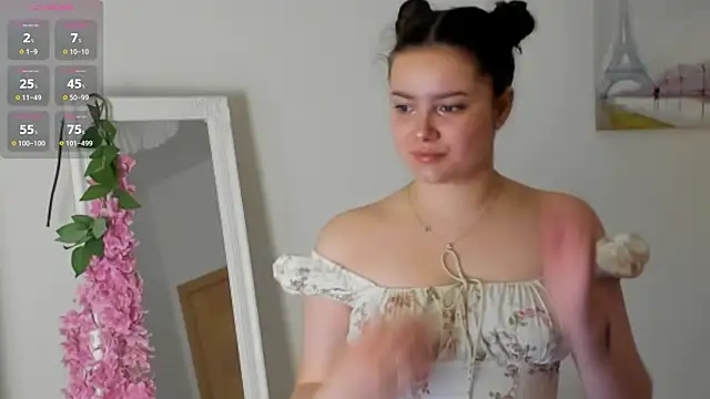 Snapshot of rizz_caprice_ chatting on 05-24-26, 06:24 rizz caprice online show from 05-24-26, 06:24