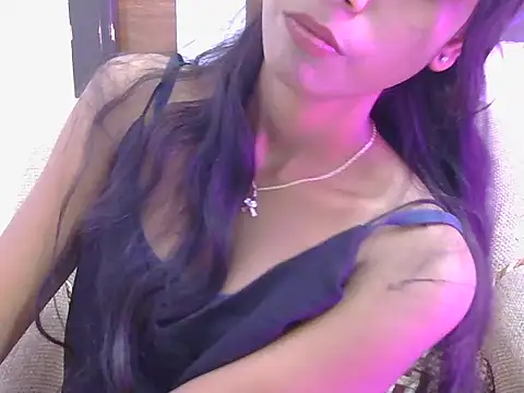 Snapshot of iliyana-20 chatting on 05-19-26, 02:34 iliyana-20 online show from 05-19-26, 02:34