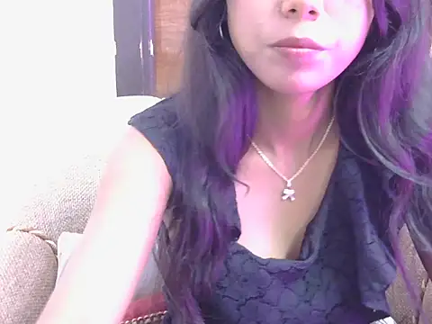 Snapshot of iliyana-20 chatting on 05-23-26, 05:23 iliyana-20 online show from 05-23-26, 05:23