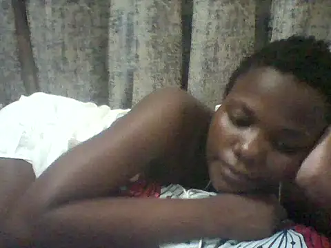 Snapshot of tina_2030 chatting on 05-27-26, 06:27 tina 2030 online show from 05-27-26, 06:27
