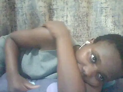 Snapshot of tina_2030 chatting on 07-11-26, 12:19 tina 2030 online show from 07-11-26, 12:19
