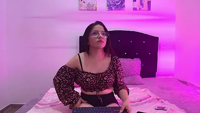 Samantha  Velvet online show from 05-27-26, 12:40