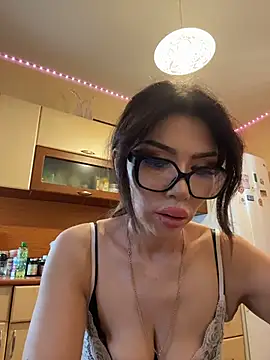 JessicaNichols  online show from 07-13-26, 04:54