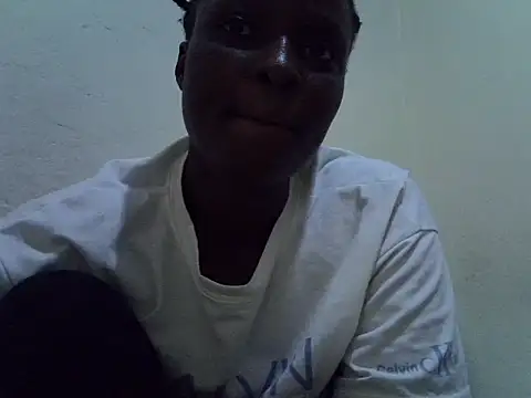 Snapshot of Thick_mama chatting on 06-17-26, 10:06 Thick mama online show from 06-17-26, 10:06