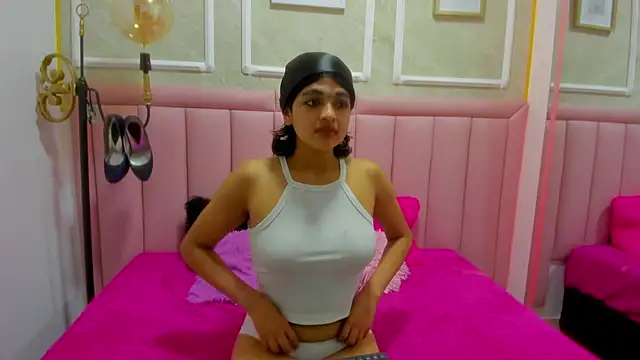 velvet girll online show from 06-16-26, 06:21