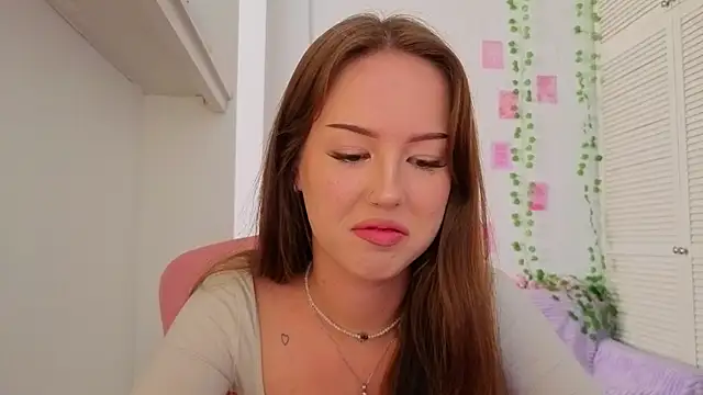 silver grl online show from 07-15-26, 12:49