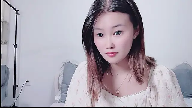Snapshot of naiyou-taozi chatting on 07-30-26, 01:54 naiyou-taozi online show from 07-30-26, 01:54