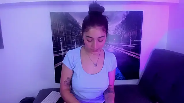 Nina-Mars online show from 05-21-26, 11:39