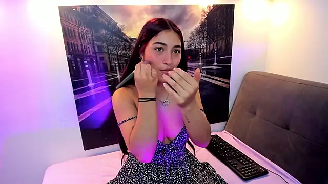 Nina-Mars online show from 05-28-26, 07:11