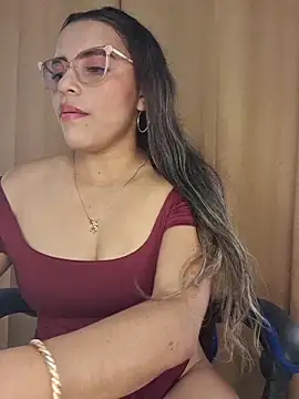 Estrella em online show from 05-23-26, 06:23