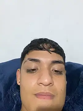 Emannuel  777 online show from 05-28-26, 01:58