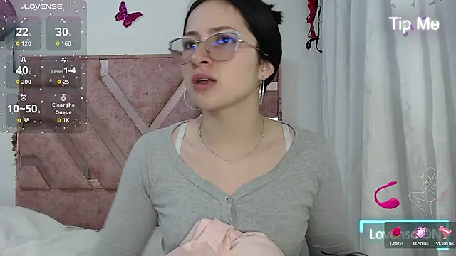 Angel-Hott  online show from 06-12-26, 03:49