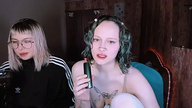 SusieMilkis online show from 06-03-26, 02:25