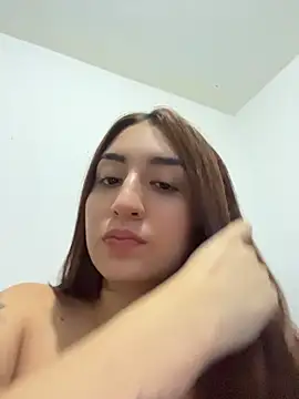 EsmeraldaMidnight online show from 07-21-26, 05:43