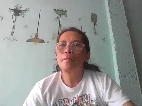 momshe2026 online show from 05-30-26, 08:00