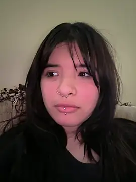 Snapshot of ashleyvp98 chatting on 05-27-26, 06:16 ashleyvp98 online show from 05-27-26, 06:16