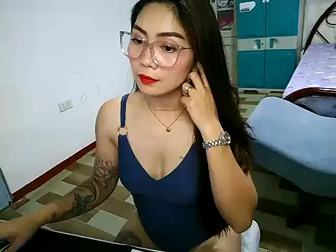 Sexynica online show from 05-27-26, 01:19