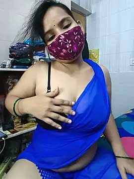 Snapshot of shalini_gupta05 chatting on 07-26-26, 04:25 shalini gupta05 online show from 07-26-26, 04:25