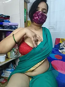 Snapshot of shalini_gupta05 chatting on 07-28-26, 06:20 shalini gupta05 online show from 07-28-26, 06:20