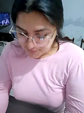 Snapshot of morena95_ chatting on 06-03-26, 01:46 morena95 online show from 06-03-26, 01:46