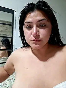 Snapshot of morena95_ chatting on 06-18-26, 06:12 morena95 online show from 06-18-26, 06:12