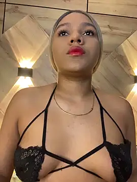 MiaBlonde1 online show from 07-29-26, 11:08