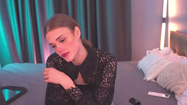 Ellizabethh online show from 05-26-26, 03:19