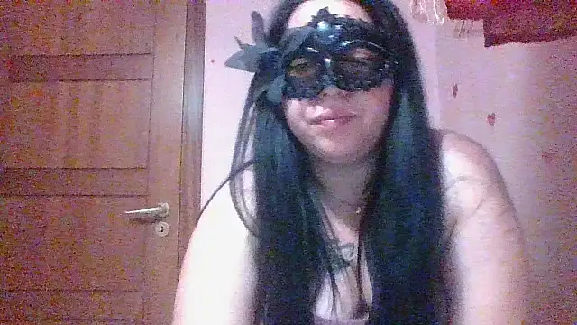 Snapshot of Sophie-95 chatting on 05-25-26, 11:16 Sophie-95 online show from 05-25-26, 11:16