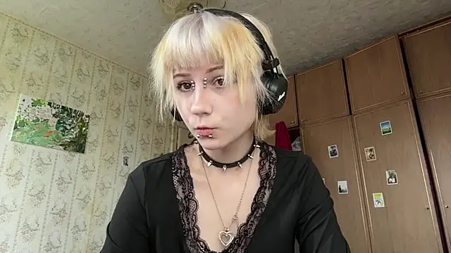 FatimahFroman online show from 05-22-26, 07:48