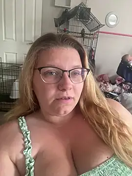 LucieLouBabe online show from 06-29-26, 01:22