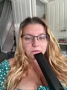 LucieLouBabe online show from 07-01-26, 11:12