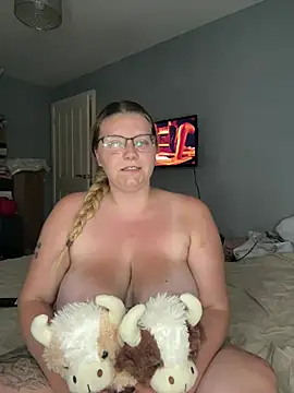 LucieLouBabe online show from 07-13-26, 10:23