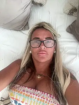 hotmilf66 online show from 05-31-26, 08:54