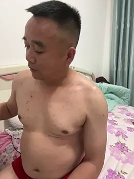 MRhuang007 online show from 06-08-26, 06:19