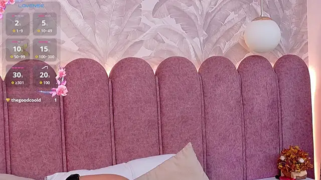 Maddy-Dove online show from 07-11-26, 03:42