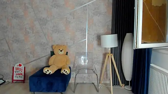 Snapshot of skinnyeva chatting on 05-22-26, 07:30 skinnyeva online show from 05-22-26, 07:30