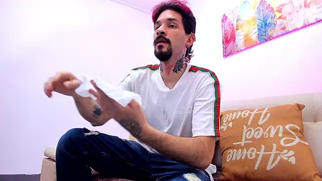 Jonathan Soto online show from 05-29-26, 03:48