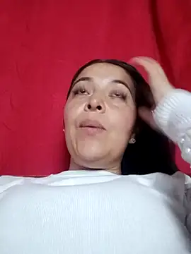 jessamondd online show from 06-17-26, 09:01