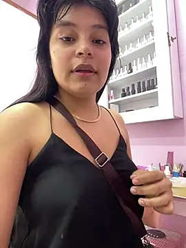 Samantha Torrez1 online show from 05-27-26, 03:42