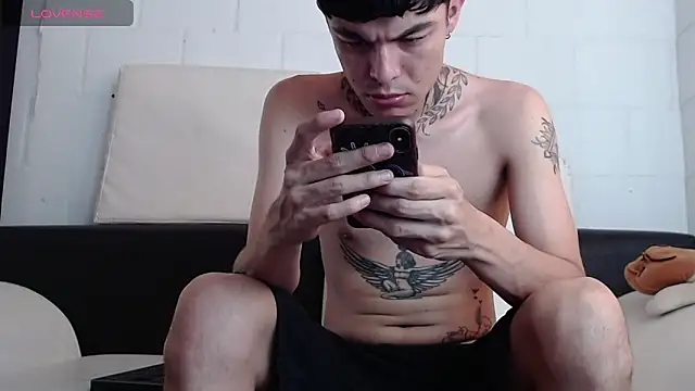 badboy-fox online show from 06-07-26, 05:38
