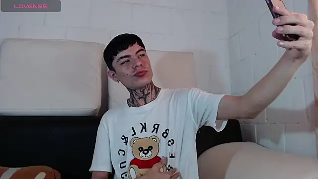 badboy-fox online show from 06-08-26, 09:15