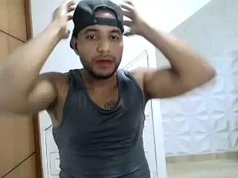Snapshot of Bruno_vip chatting on 05-25-26, 11:44 Bruno vip online show from 05-25-26, 11:44