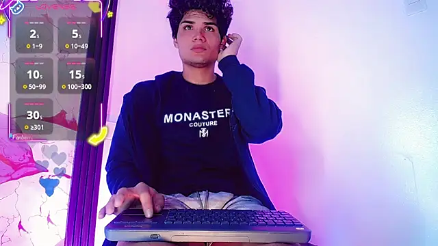 SophiaWild  online show from 05-23-26, 11:03