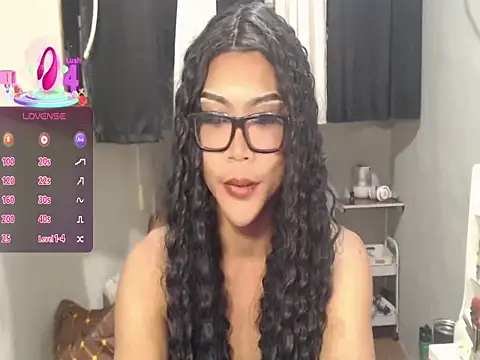 BeatrixGray02 online show from 05-26-26, 04:25