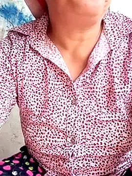 Bong sexy online show from 07-08-26, 03:00