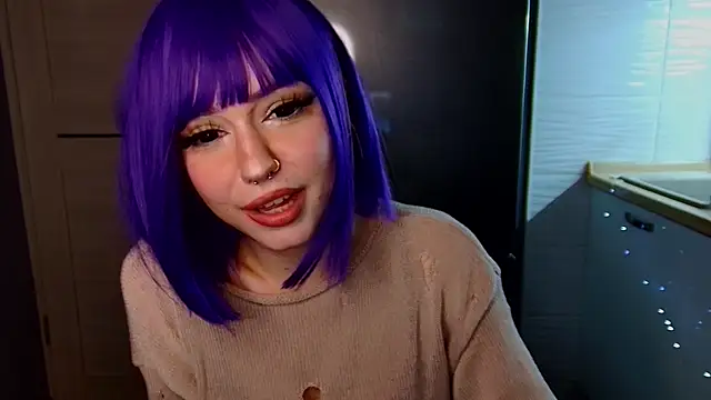 Snapshot of YunaLeaf chatting on 06-20-26, 06:22 YunaLeaf online show from 06-20-26, 06:22